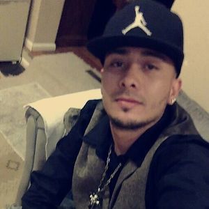 Meet your Posher, Chuck